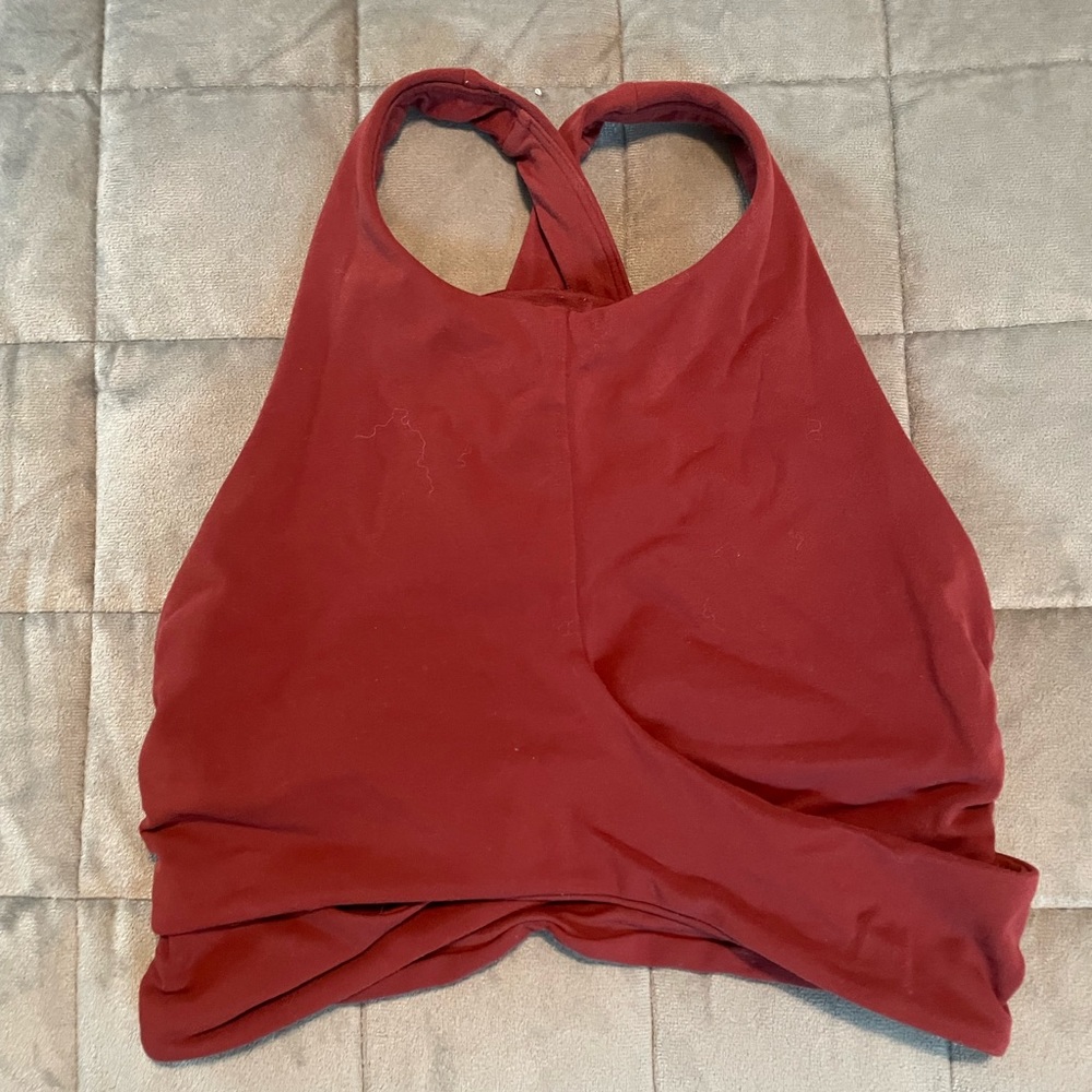 Lululemon sports bra / crop top